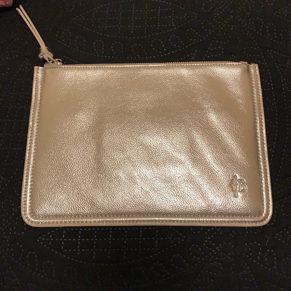 New Large Wallet/Clutch - Picture 2 of 2